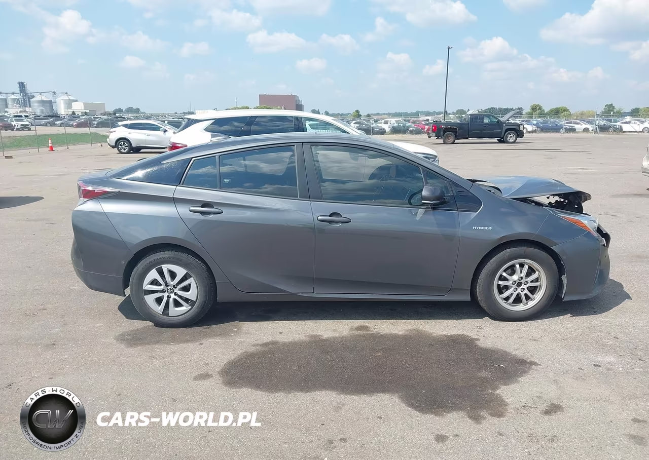 2017 Toyota Prius VIN:JTDKARFU4H3045117 - 13
