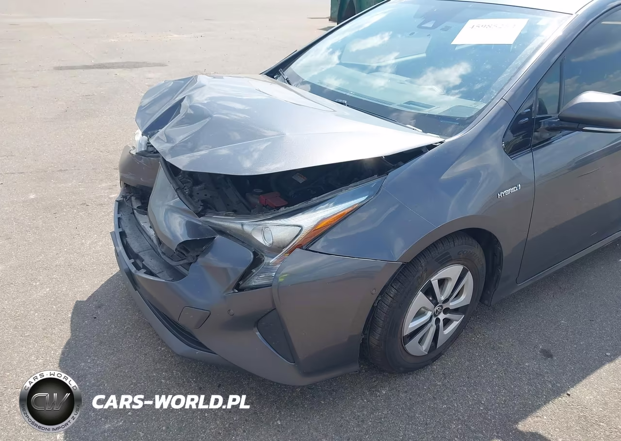 2017 Toyota Prius VIN:JTDKARFU4H3045117 - 6