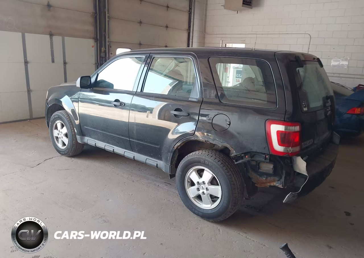 2012 Ford Escape Xls VIN:1FMCU0C74CKB04280 - 3