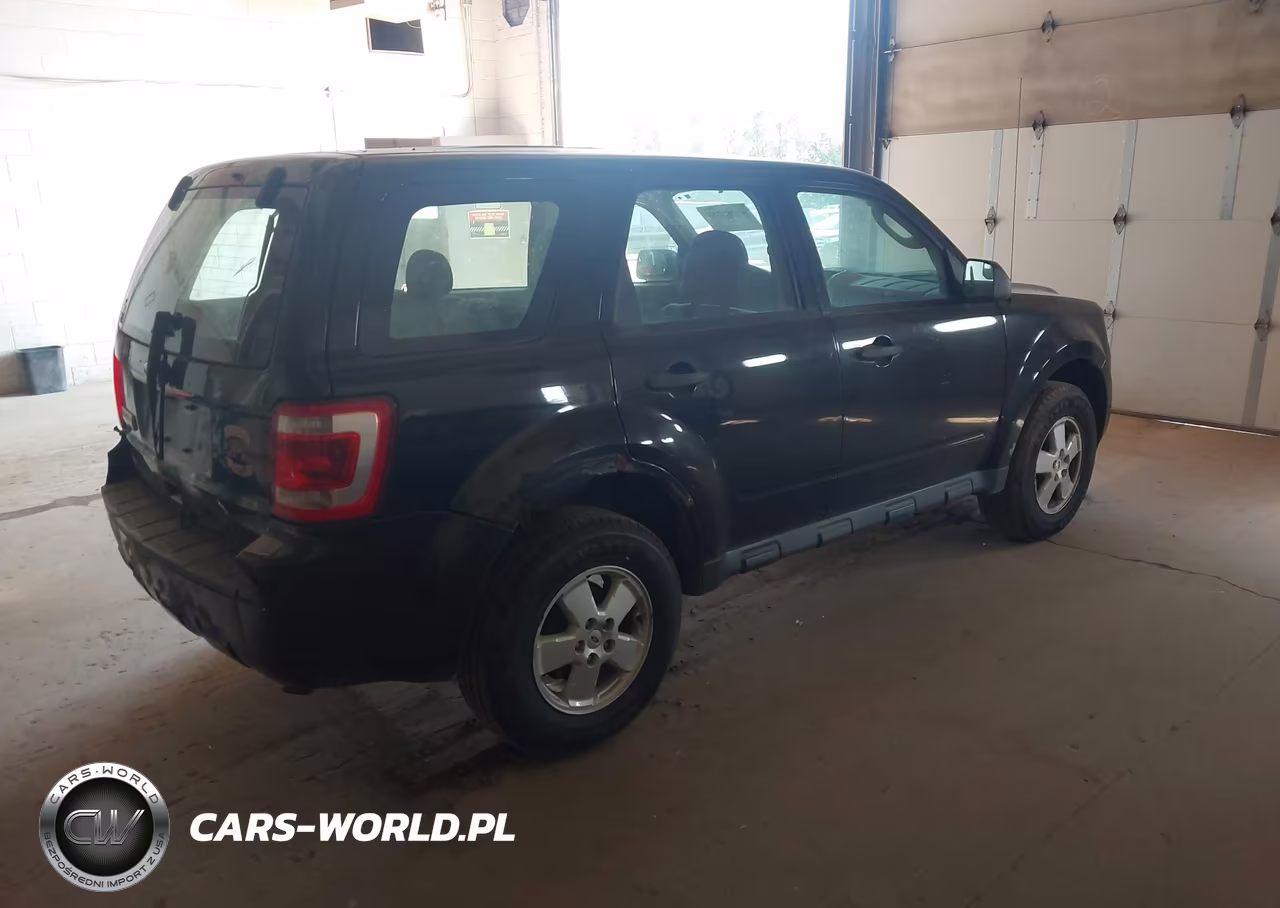 2012 Ford Escape Xls VIN:1FMCU0C74CKB04280 - 4