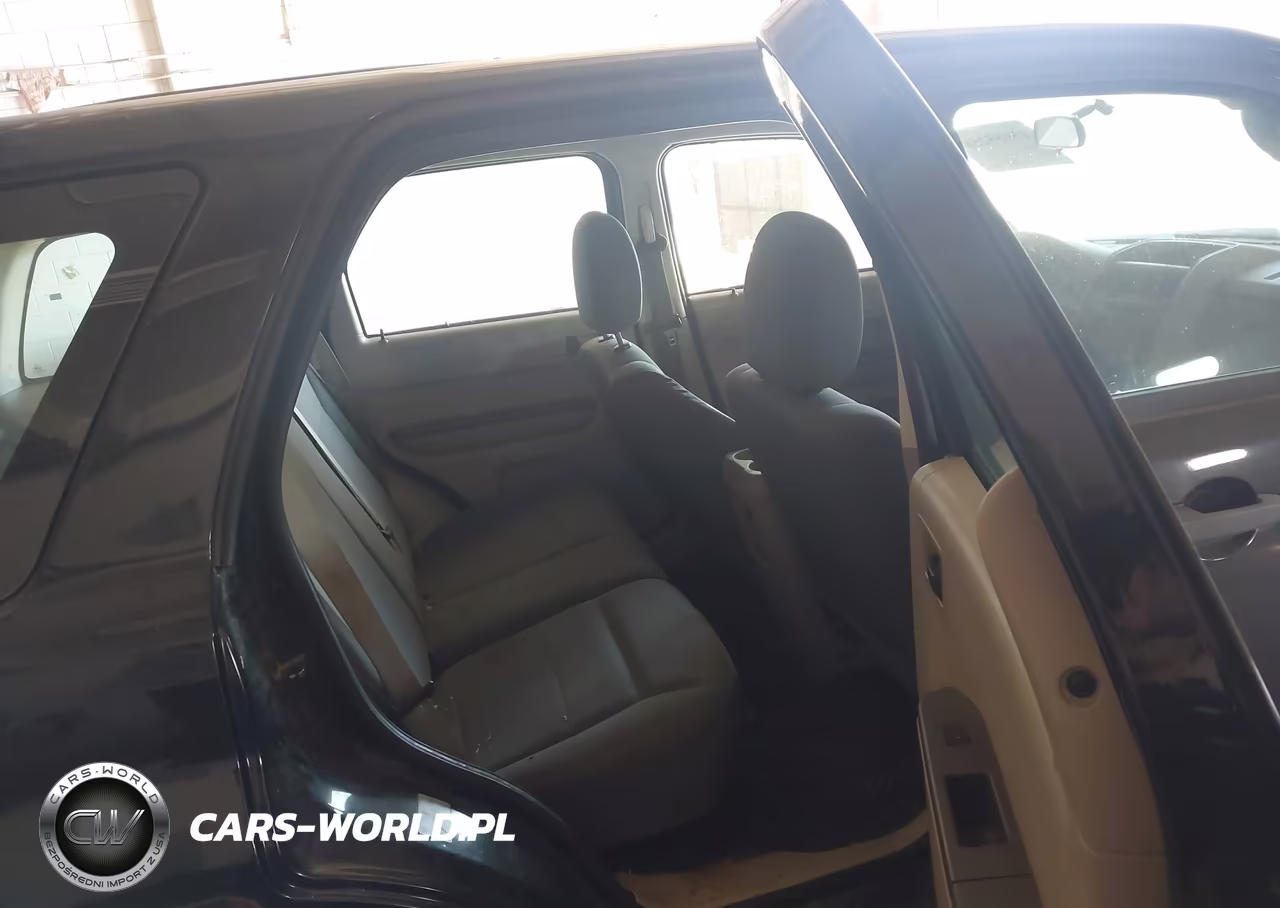 2012 Ford Escape Xls VIN:1FMCU0C74CKB04280 - 8