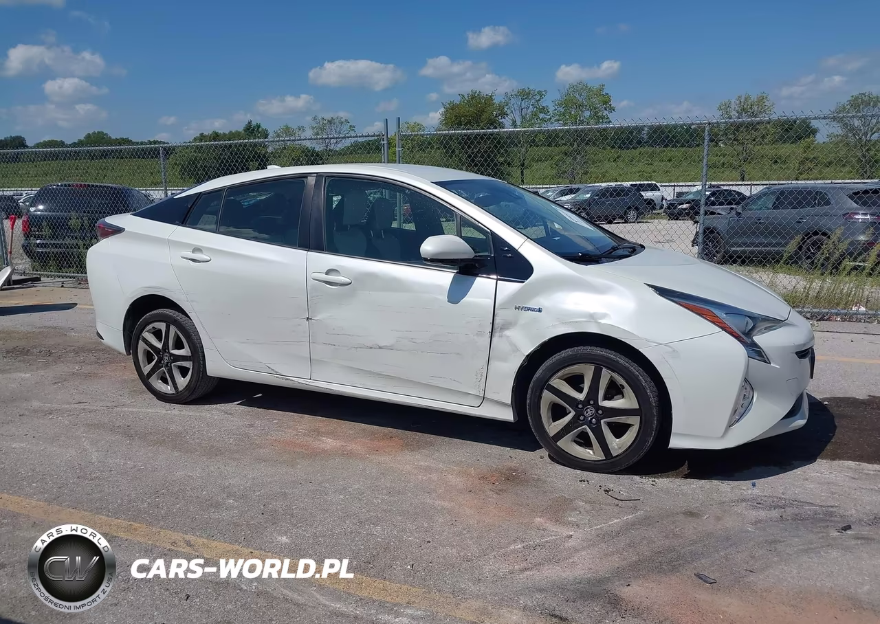 2016 Toyota Prius Three Touring VIN:JTDKARFU8G3515406 - 13