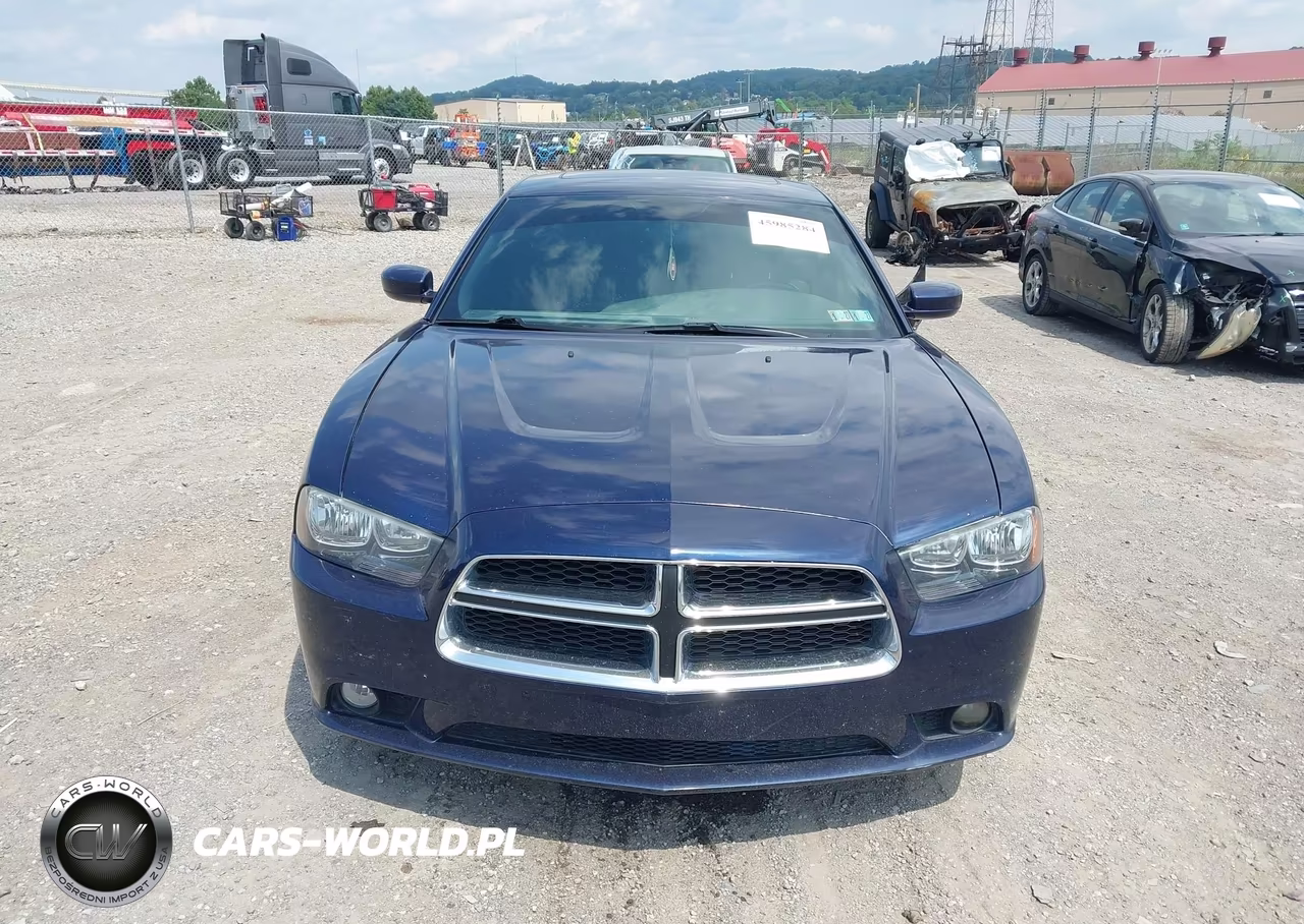 2013 Dodge Charger R-T VIN:2C3CDXCTXDH681032 - 13