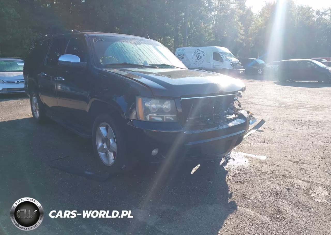 2008 Chevrolet Suburban 1500 Ltz VIN:1GNFK16358R209843 - 1