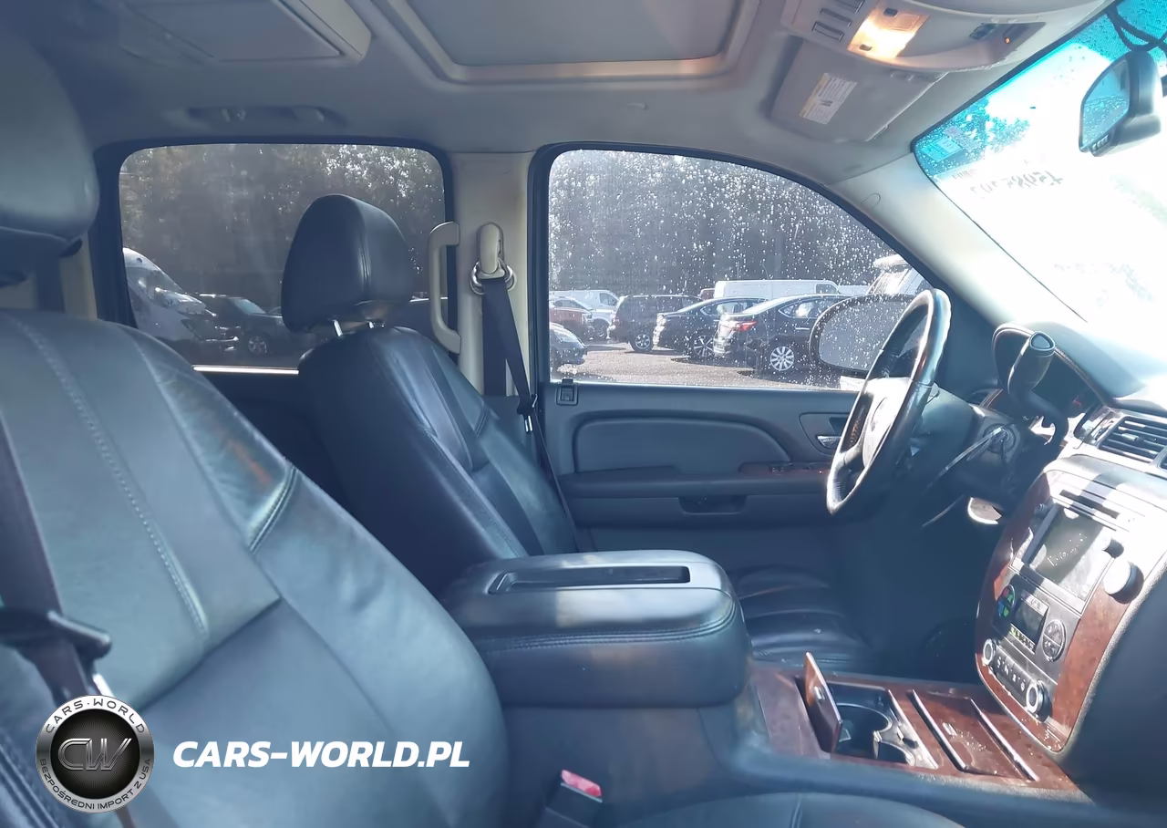 2008 Chevrolet Suburban 1500 Ltz VIN:1GNFK16358R209843 - 5