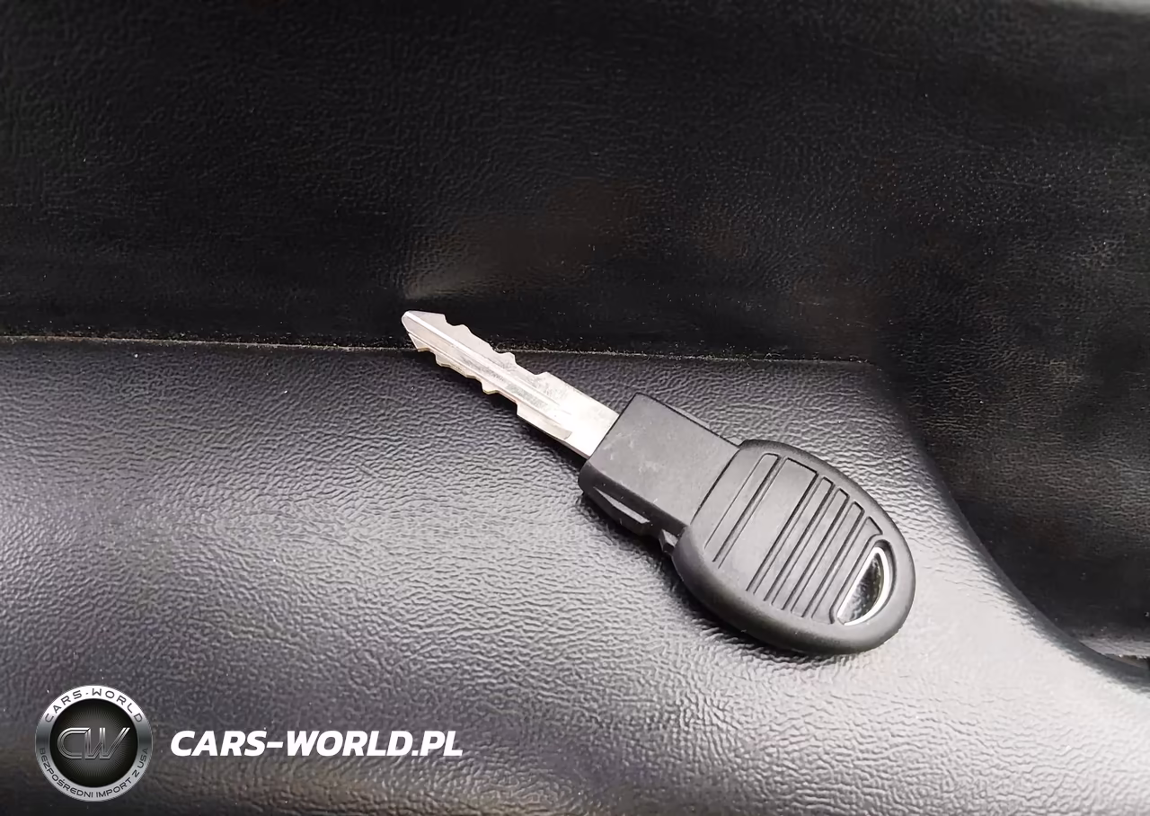 2014 Chrysler Town & Country Touring VIN:2C4RC1BG6ER439778 - 11