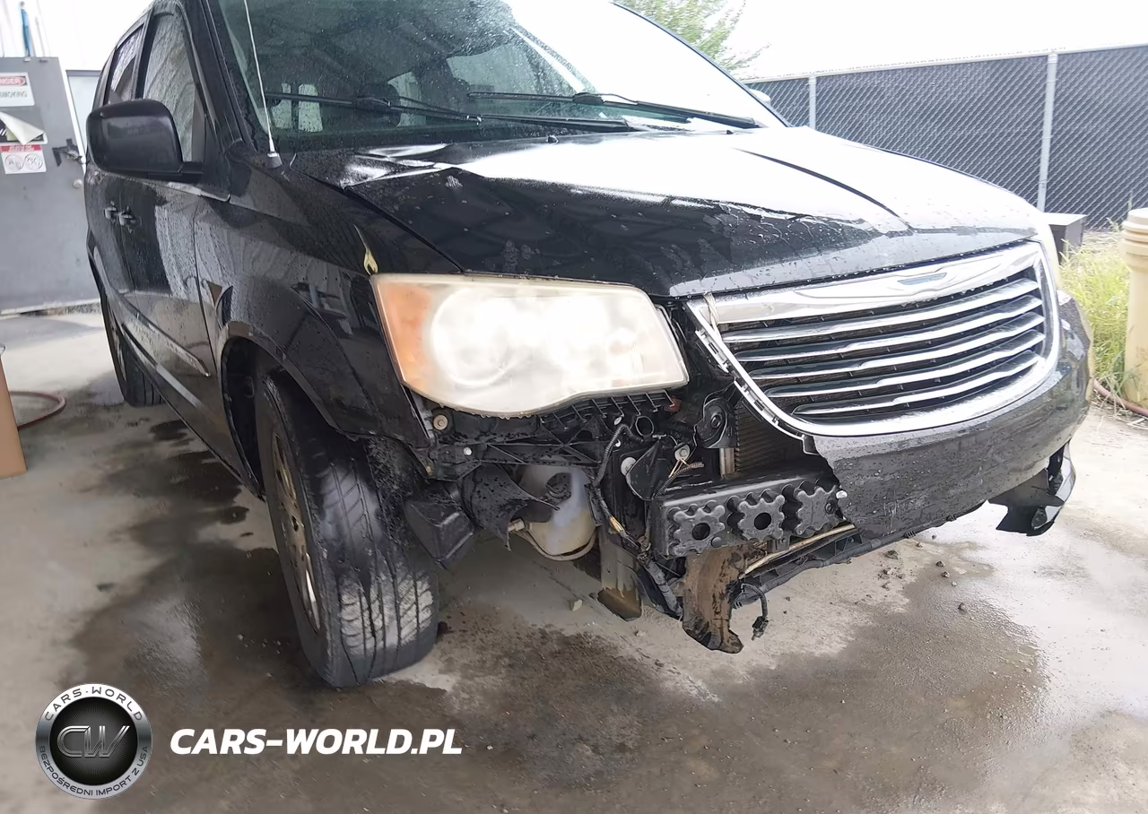 2014 Chrysler Town & Country Touring VIN:2C4RC1BG6ER439778 - 6