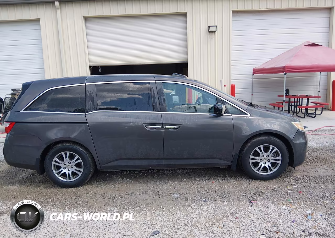 2011 Honda Odyssey Ex-L VIN:5FNRL5H60BB039163 - 13