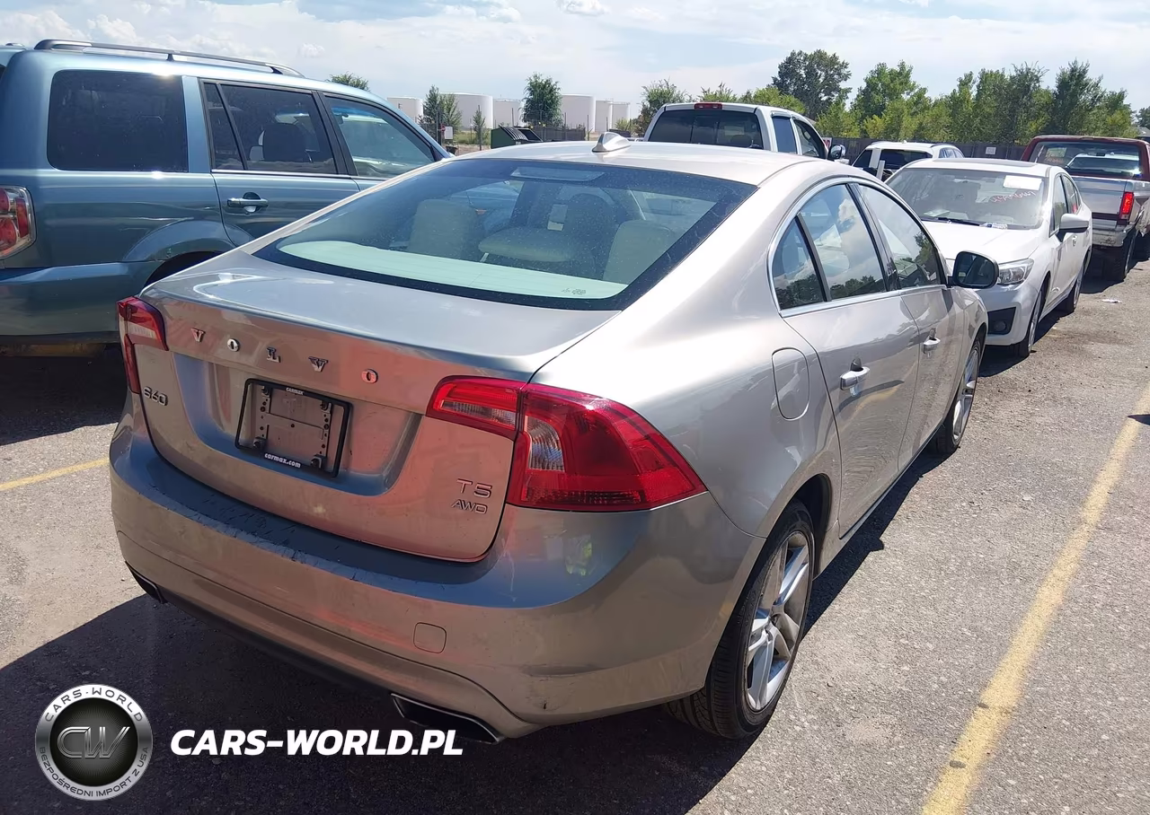 2015 Volvo S60 T5 Premier VIN:YV1612TKXF1335389 - 4