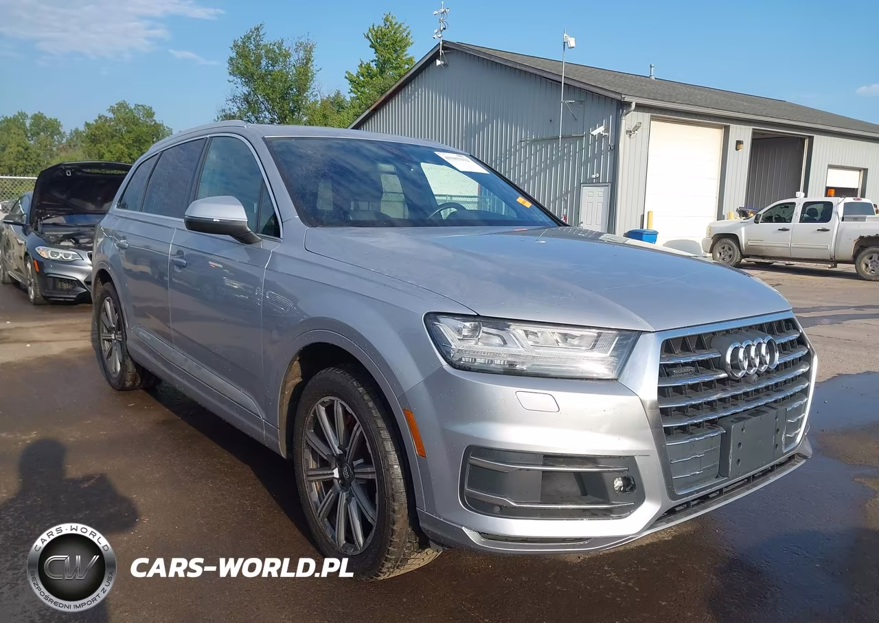 2017 Audi Q7 3.0T Premium VIN:WA1LAAF76HD019638 - 1