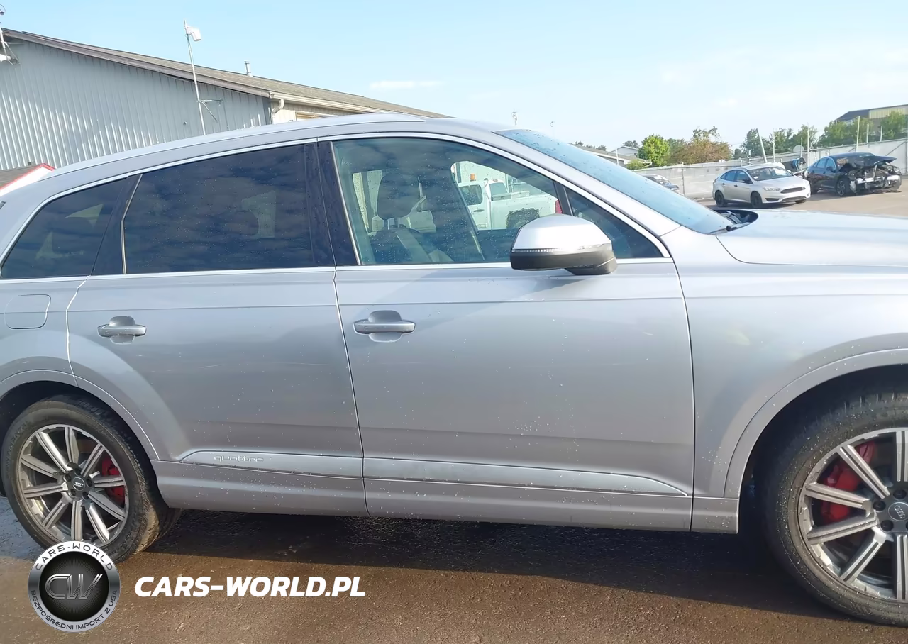 2017 Audi Q7 3.0T Premium VIN:WA1LAAF76HD019638 - 13