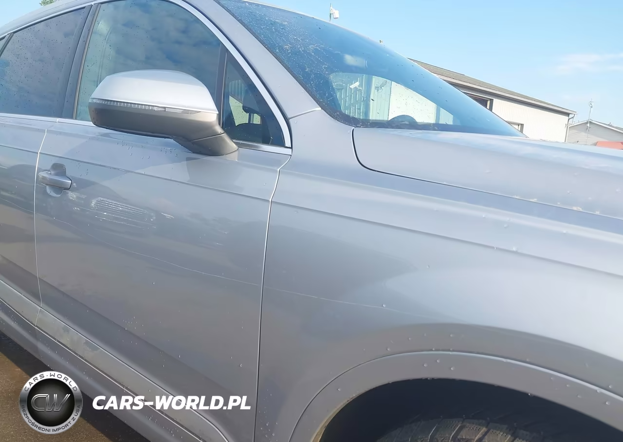 2017 Audi Q7 3.0T Premium VIN:WA1LAAF76HD019638 - 6