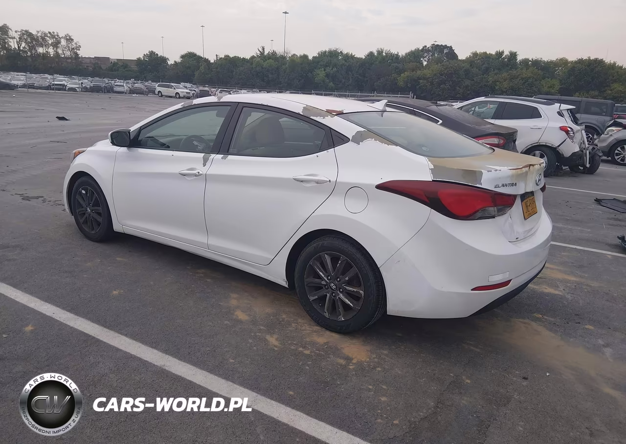 2015 Hyundai Elantra Se VIN:5NPDH4AE1FH571889 - 3