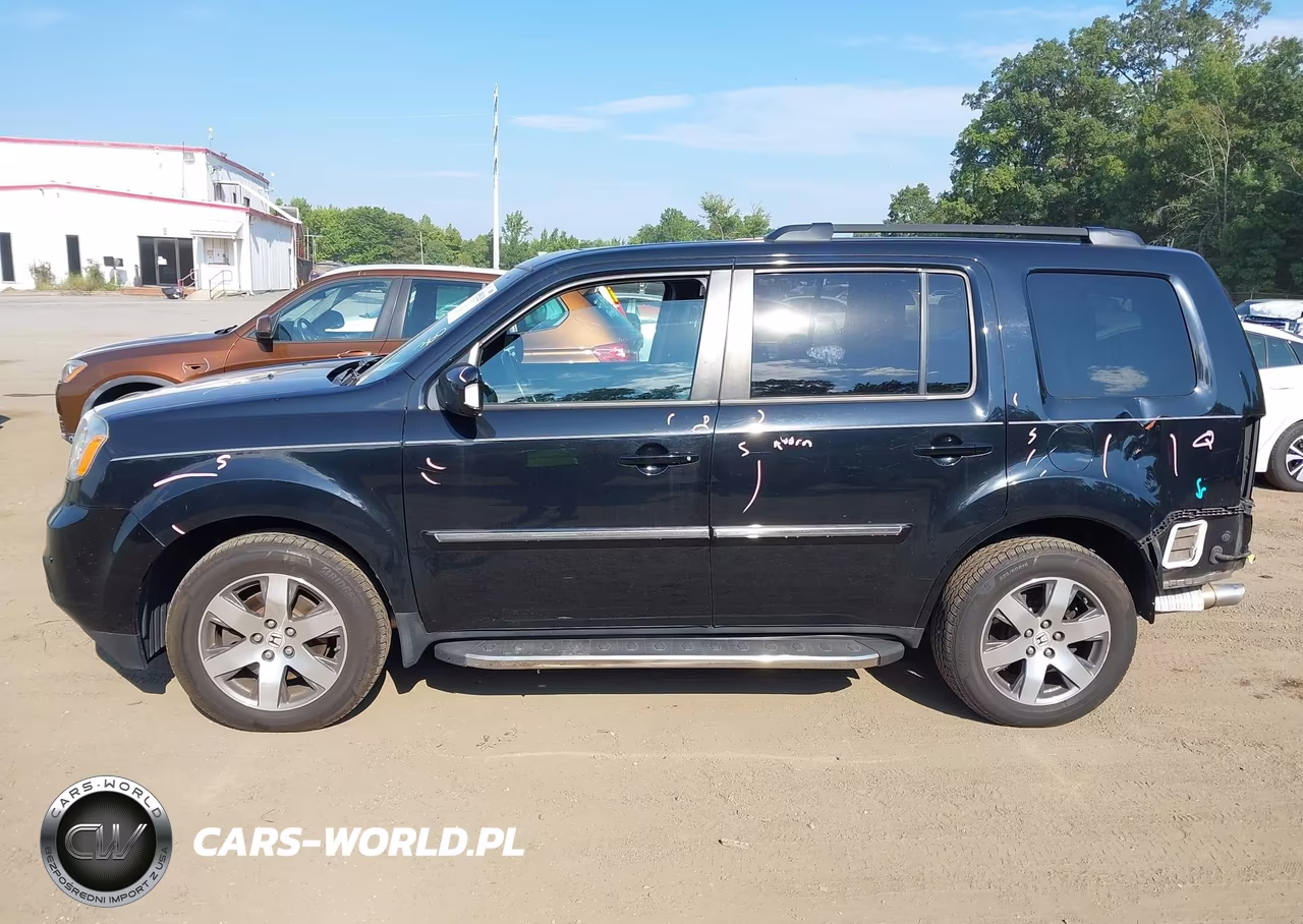 2015 Honda Pilot Touring VIN:5FNYF4H95FB030603 - 15
