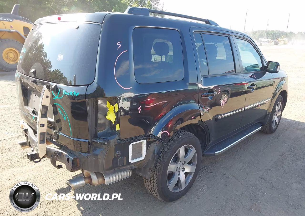 2015 Honda Pilot Touring VIN:5FNYF4H95FB030603 - 4