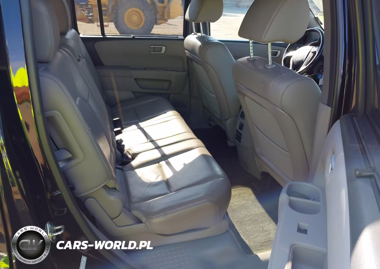 2015 Honda Pilot Touring VIN:5FNYF4H95FB030603 - 8