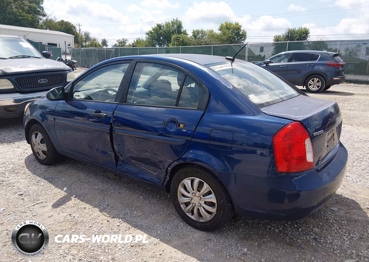 2009 Hyundai Accent Gls VIN:KMHCN46CX9U313324 - 3