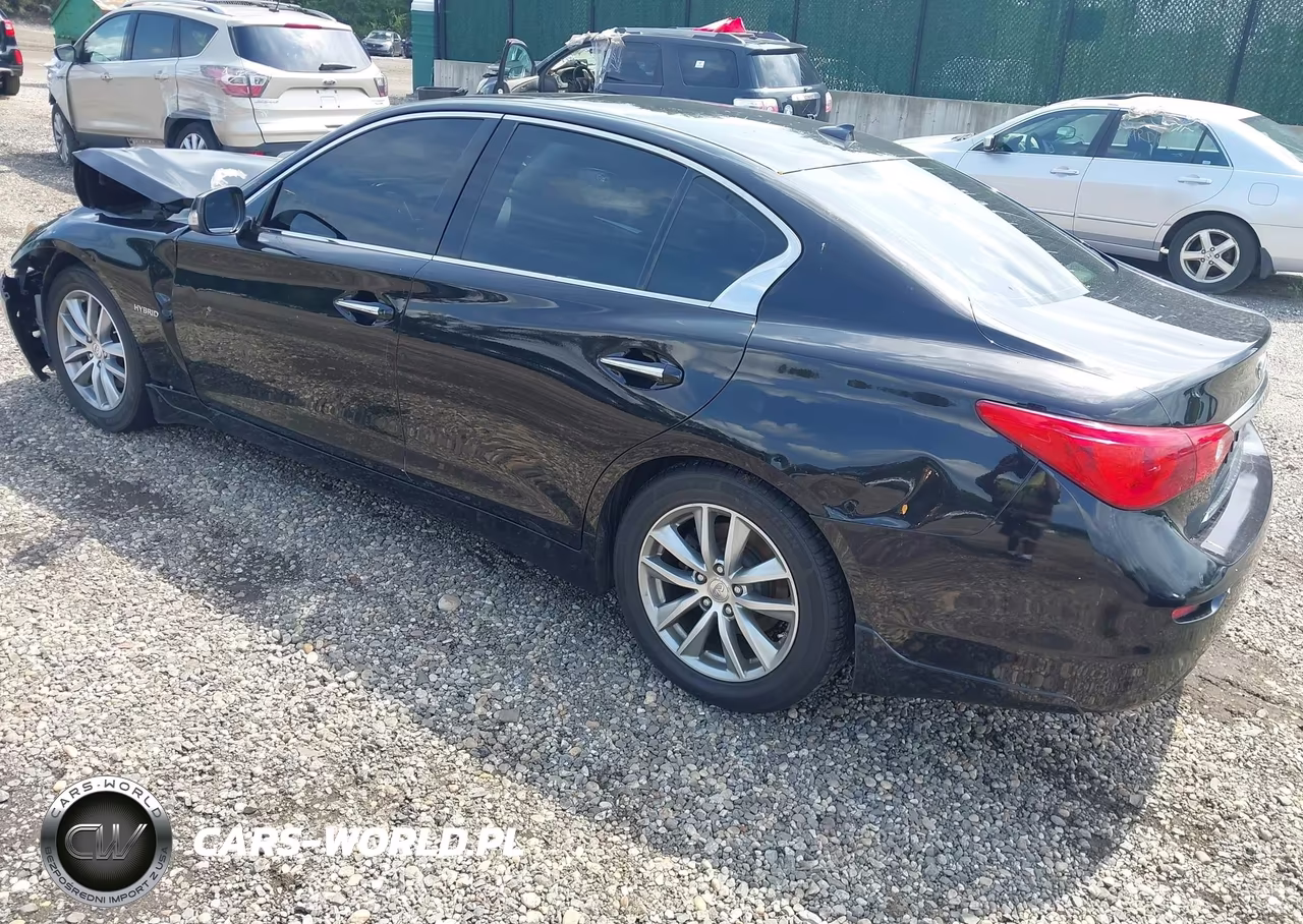 2015 Infiniti Q50 Premium VIN:JN1BV7AP2FM340902 - 3