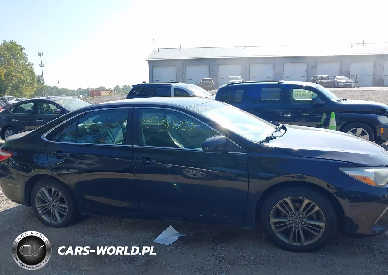 2015 Toyota Camry Se VIN:4T1BF1FKXFU002762 - 13