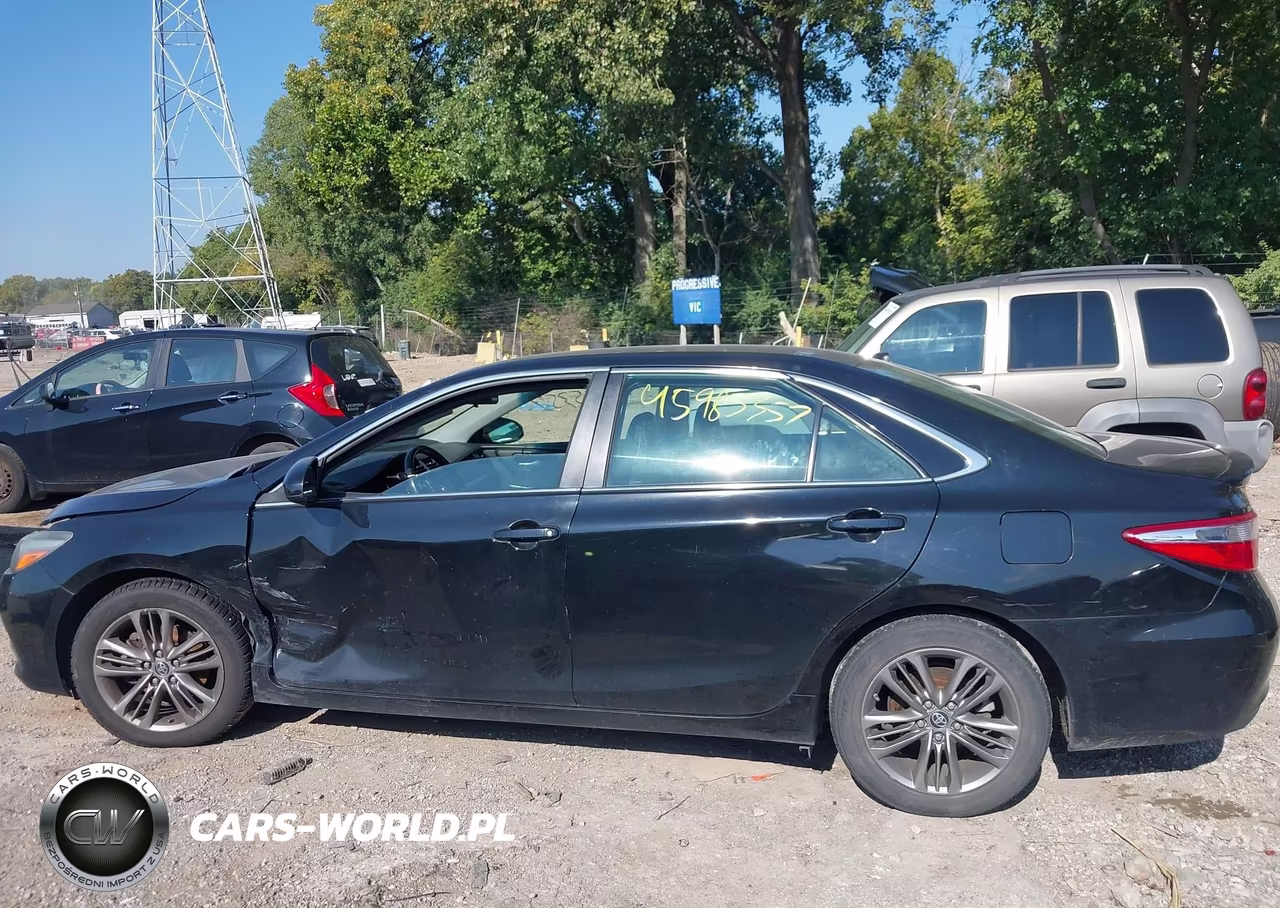 2015 Toyota Camry Se VIN:4T1BF1FKXFU002762 - 14