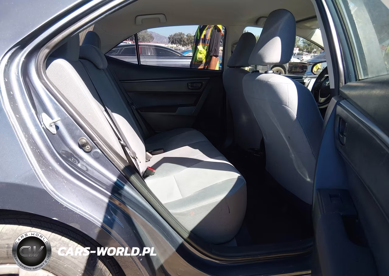 2016 Toyota Corolla L VIN:5YFBURHE4GP477337 - 8