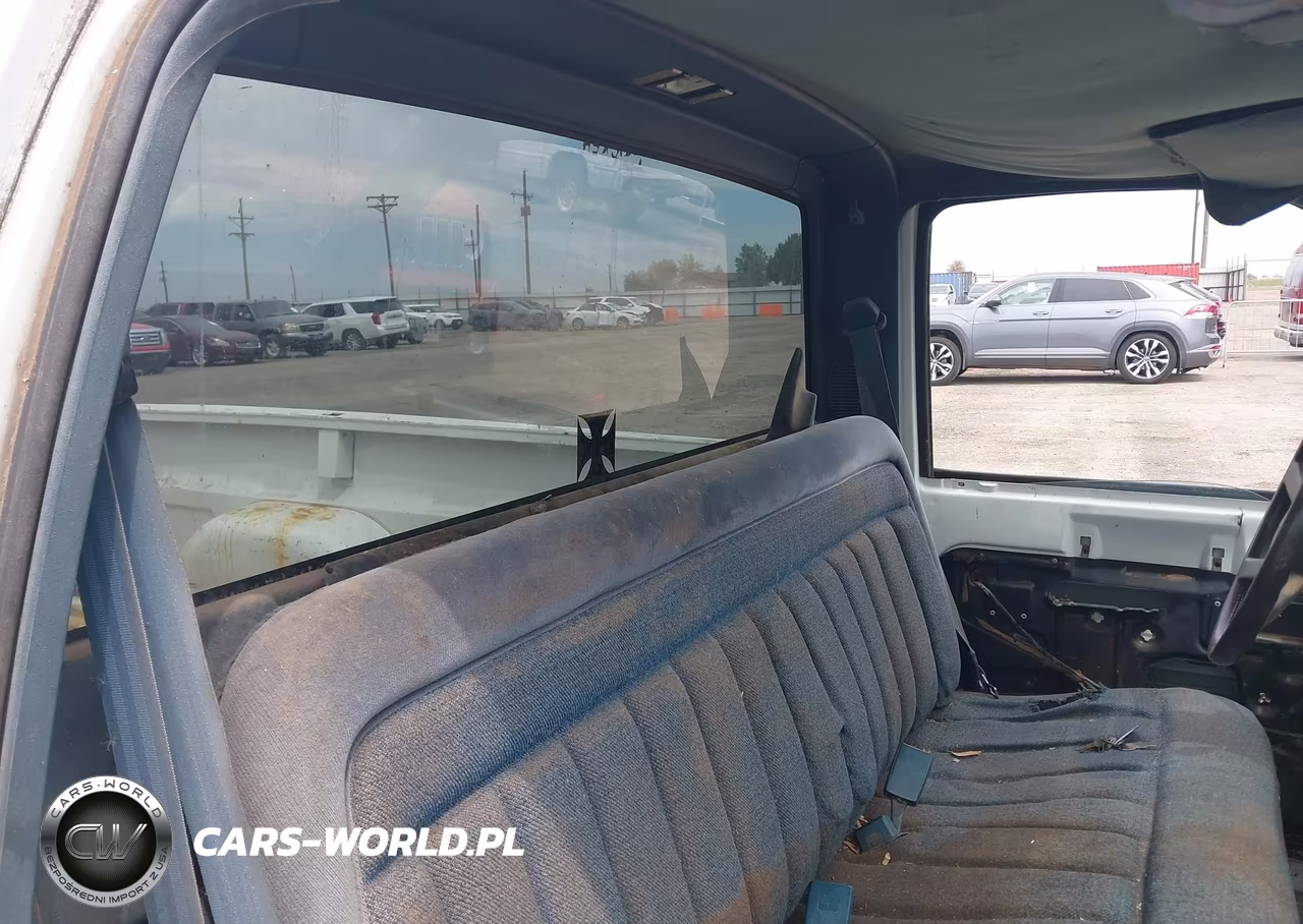 1988 Chevrolet Gmt-400 C1500 VIN:1GCDC14K6JZ182312 - 8