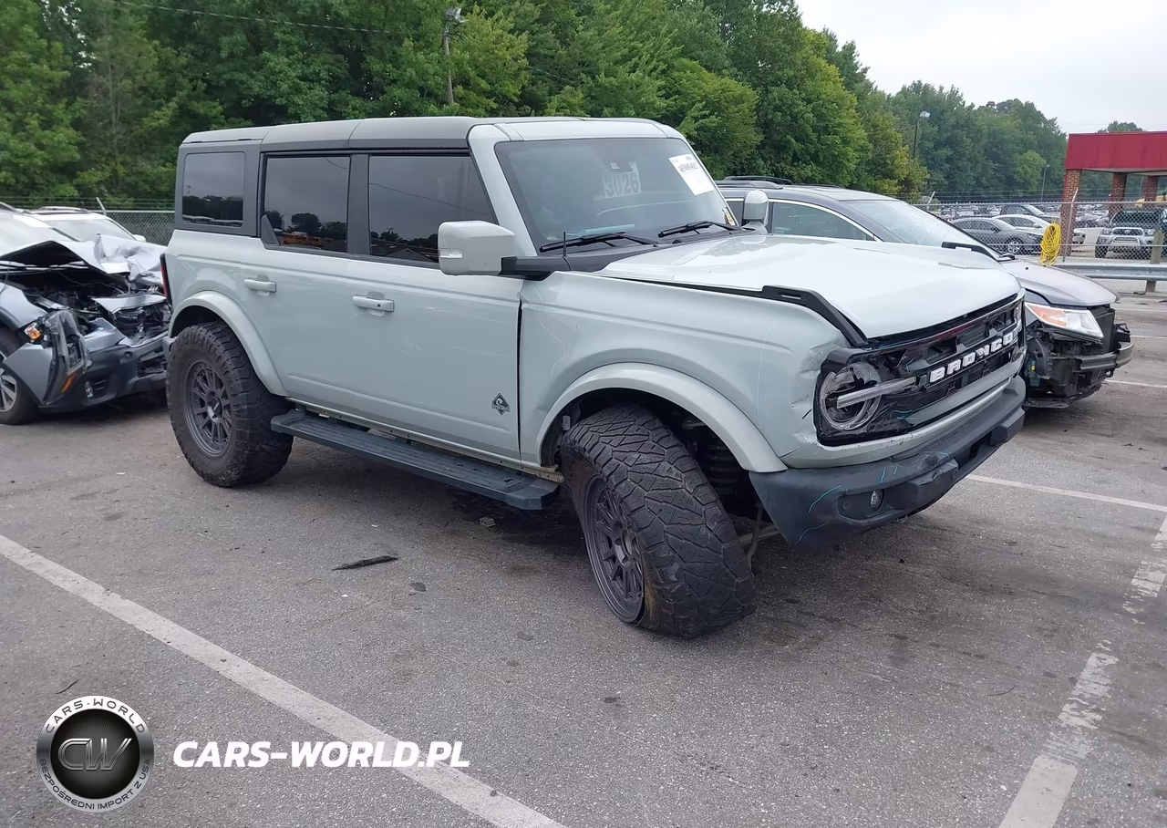 2022 Ford Bronco Outer Banks