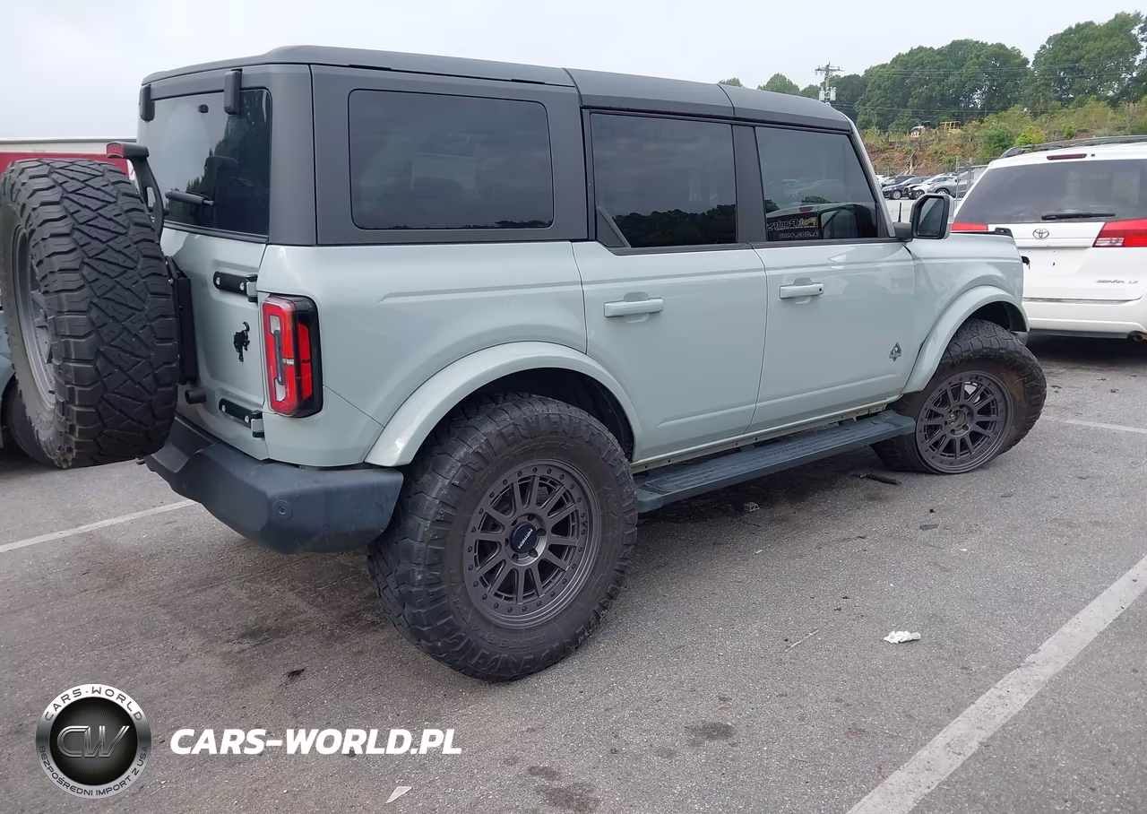 2022 Ford Bronco Outer Banks VIN:1FMEE5BP6NLB45768 - 4