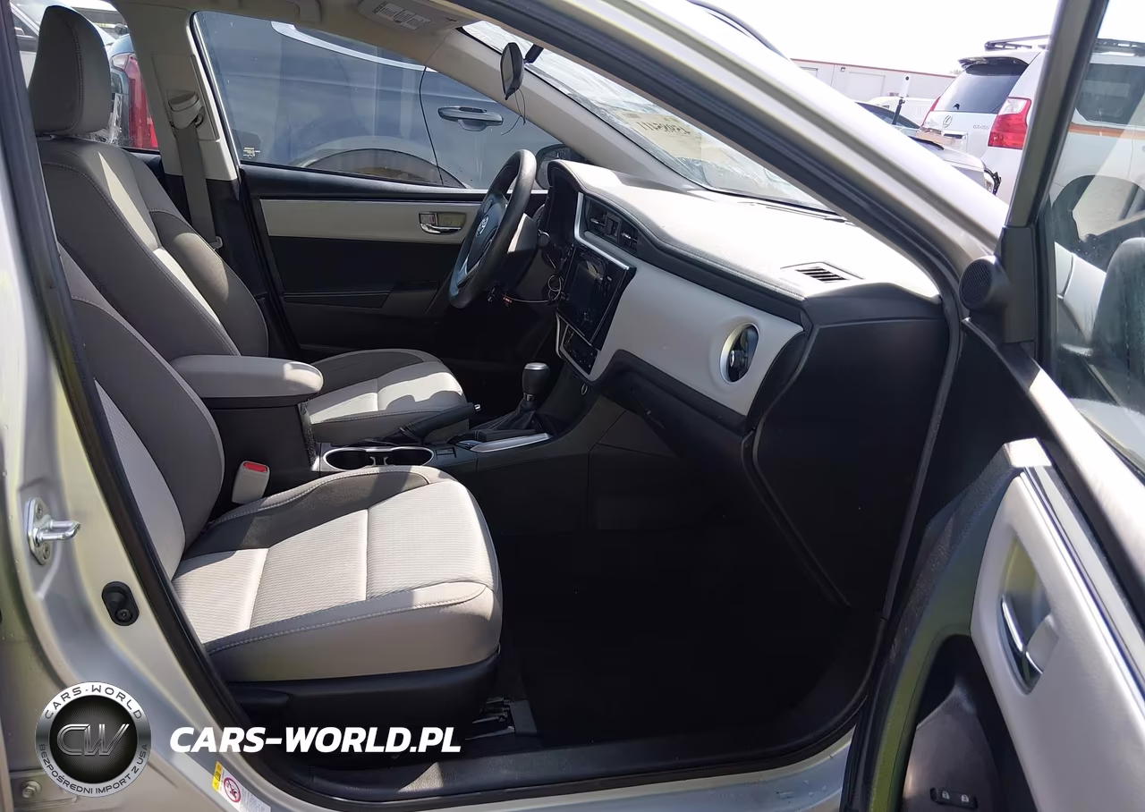 2017 Toyota Corolla Le VIN:5YFBURHE1HP630872 - 5
