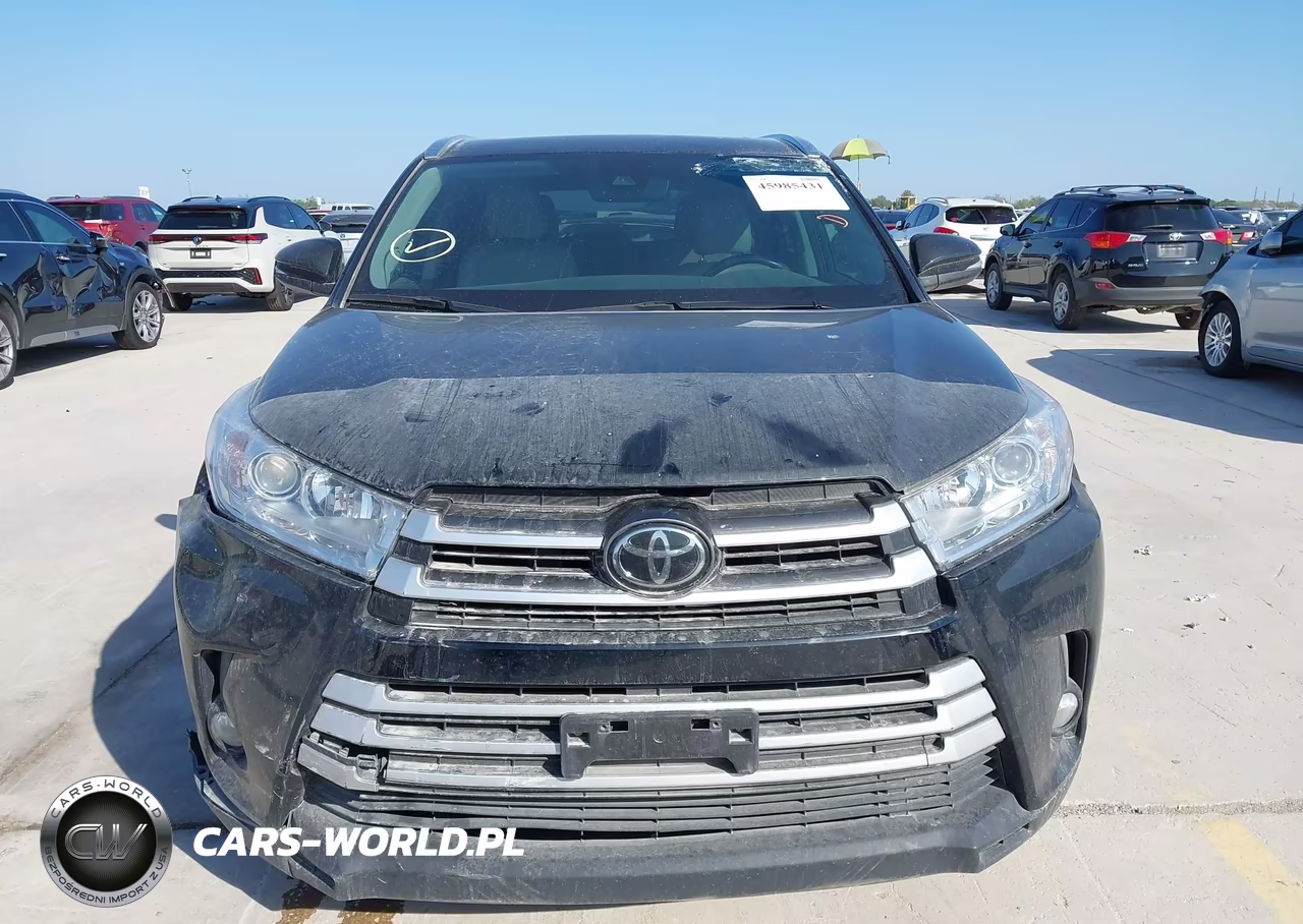 2017 Toyota Highlander Xle VIN:5TDKZRFH0HS519865 - 12