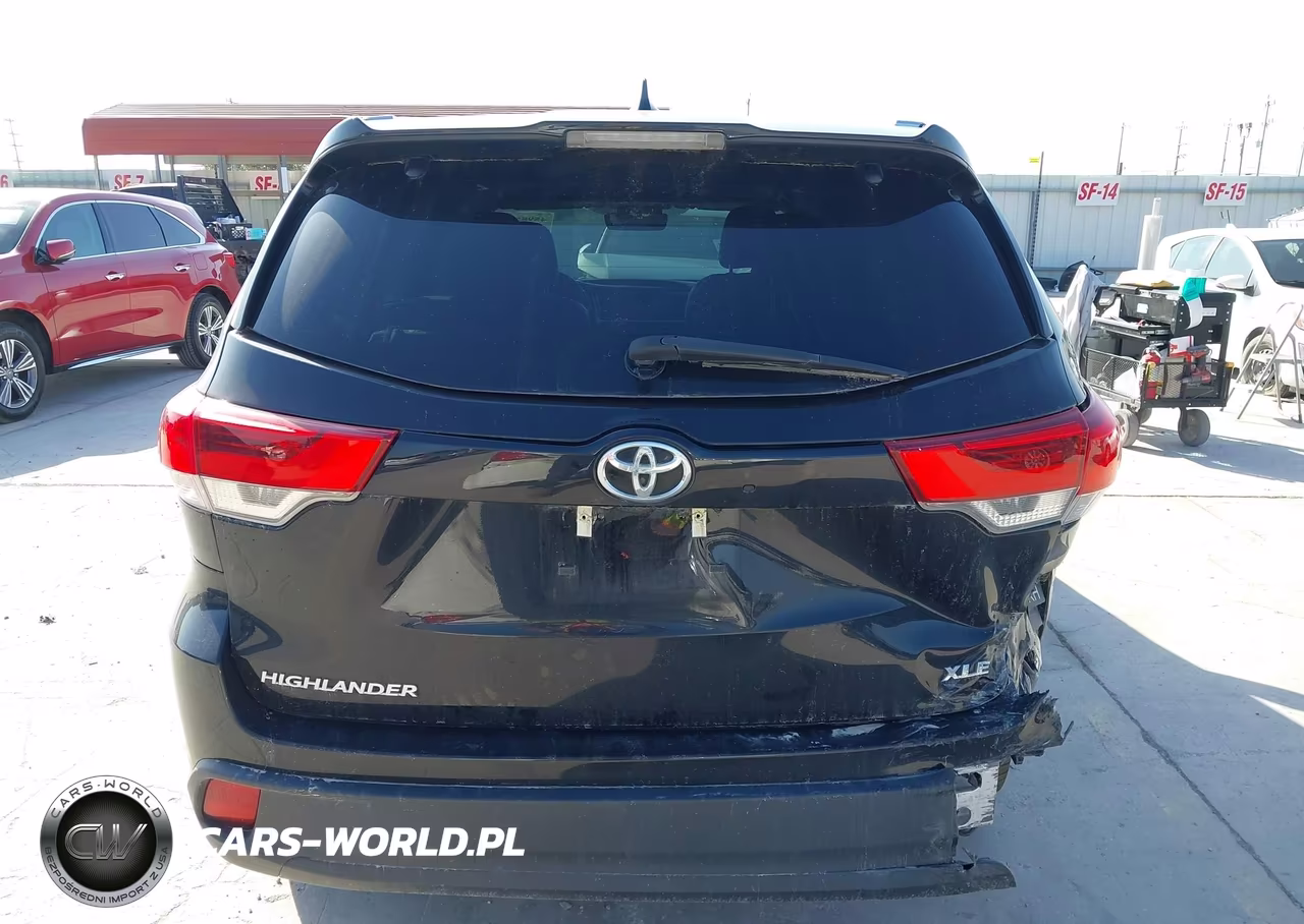 2017 Toyota Highlander Xle VIN:5TDKZRFH0HS519865 - 16