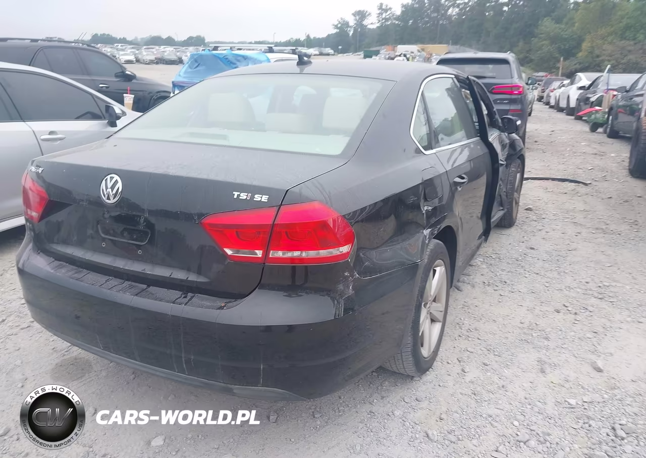 2014 Volkswagen Passat 1.8T Se VIN:1VWBS7A33EC064895 - 4