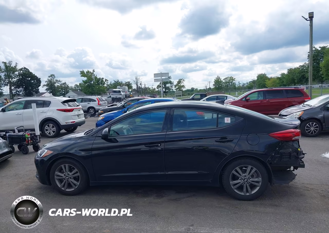 2018 Hyundai Elantra Sel VIN:5NPD84LFXJH262033 - 14