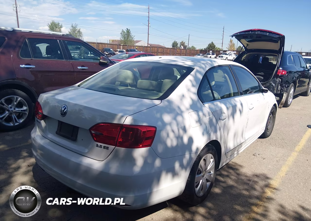 2013 Volkswagen Jetta 2.5L Se VIN:3VWBP7AJ8DM386090 - 4