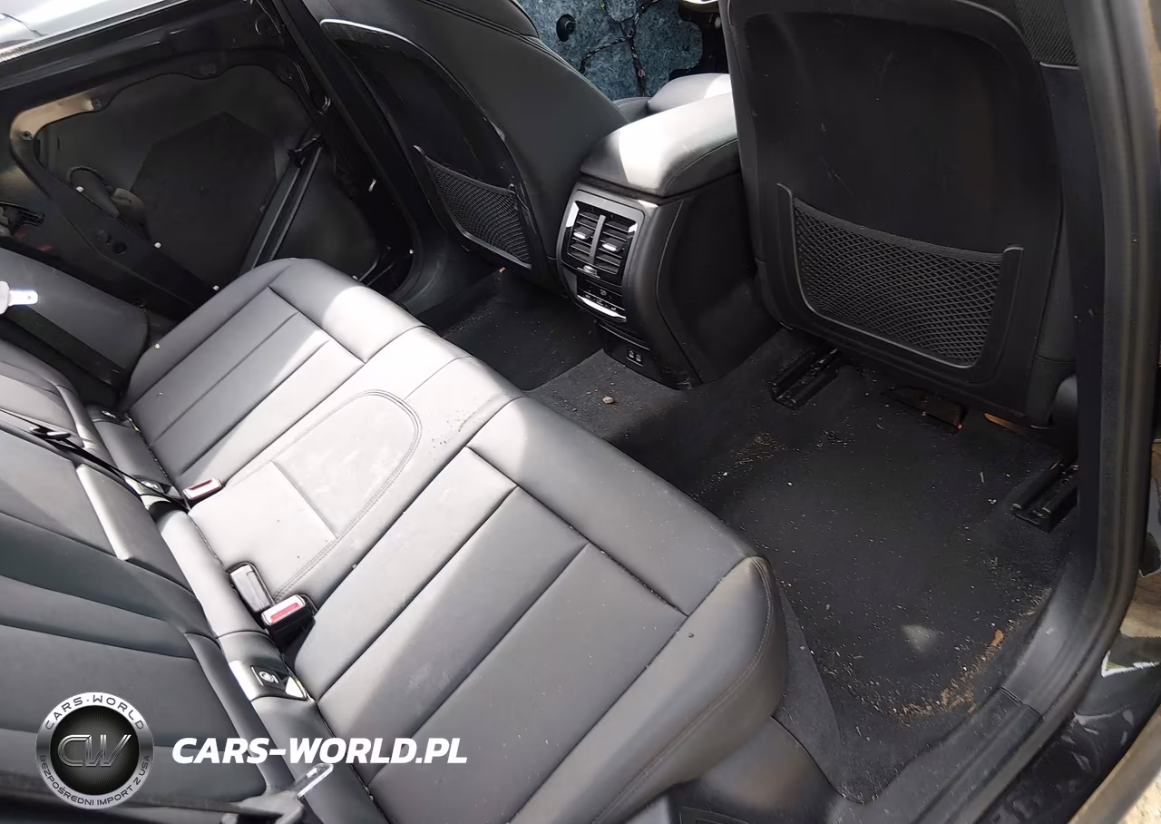 2021 BMW X3 xDrive30I VIN:5UXTY5C01M9E85587 - 8
