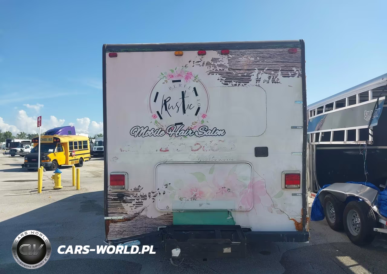 2007 Ford E-450 Cutaway VIN:1FDXE45P47DA08243 - 18