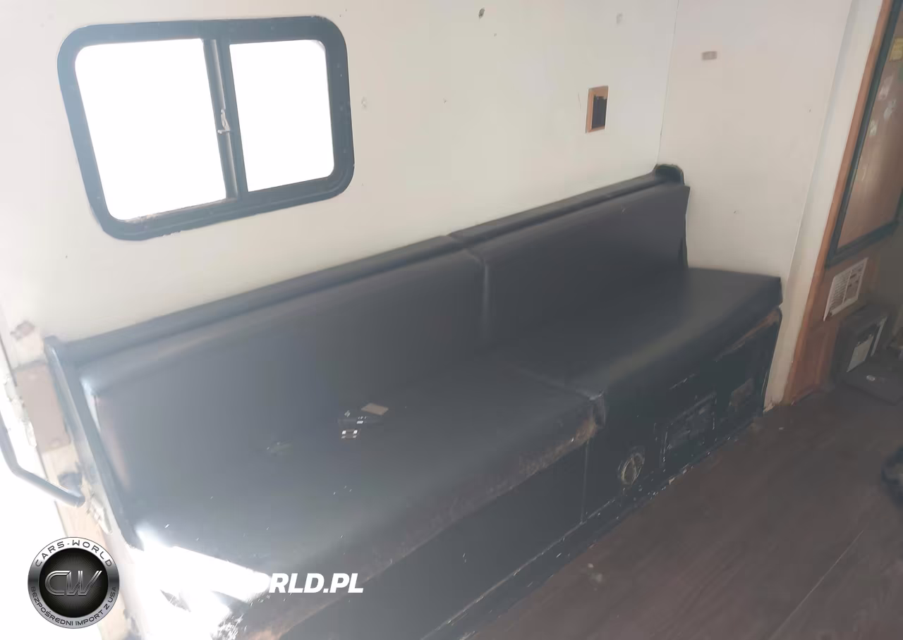 2007 Ford E-450 Cutaway VIN:1FDXE45P47DA08243 - 21