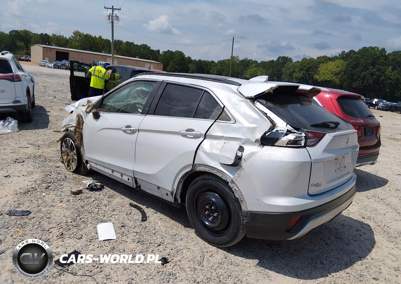 2022 Mitsubishi Eclipse Cross Se-Se Special Edition-Sel-Sel Special Edition VIN:JA4ASWAA1NZ004712 - 3