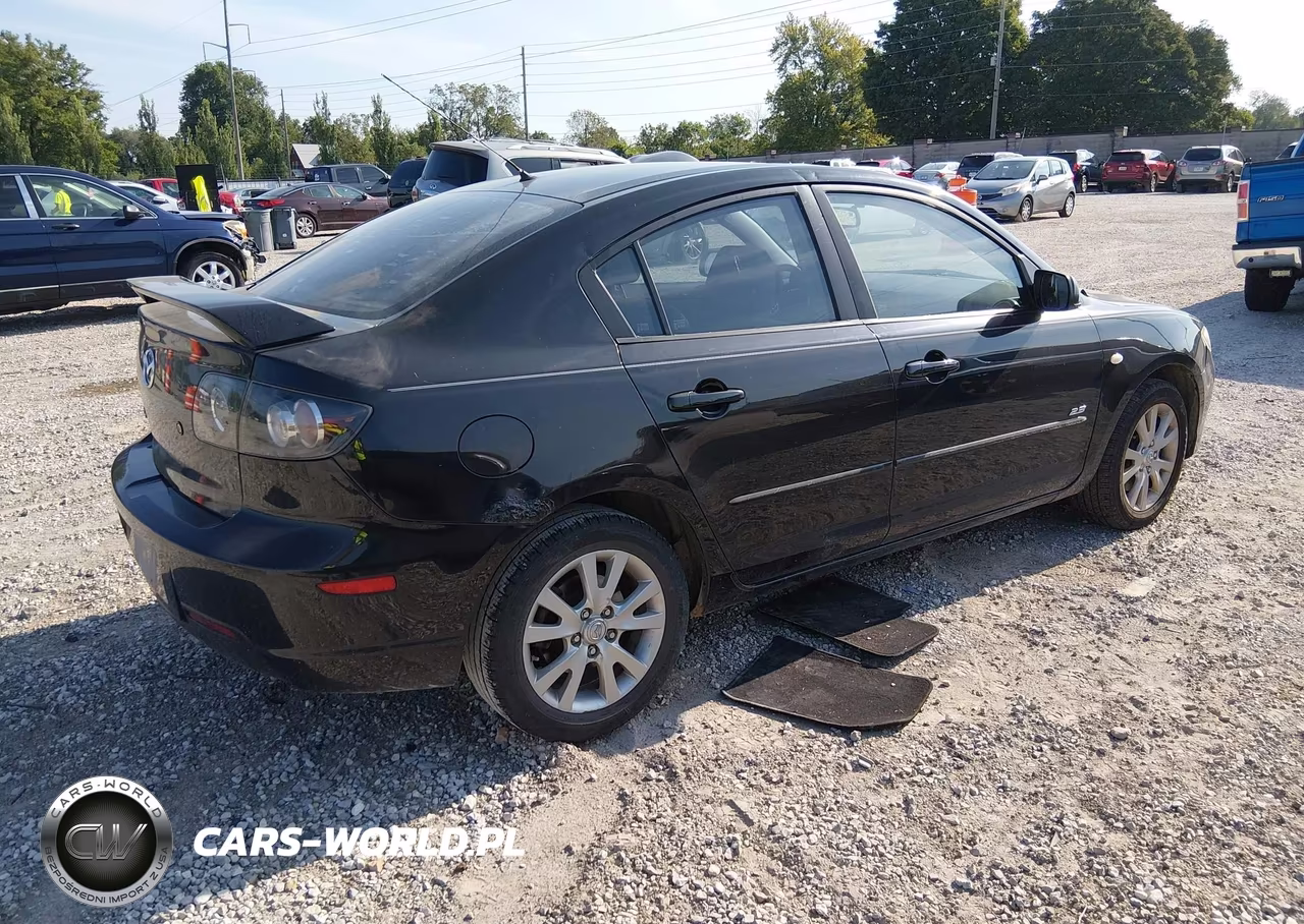 MAZDA MAZDA3 VIN:JM1BK323571640804 - 4