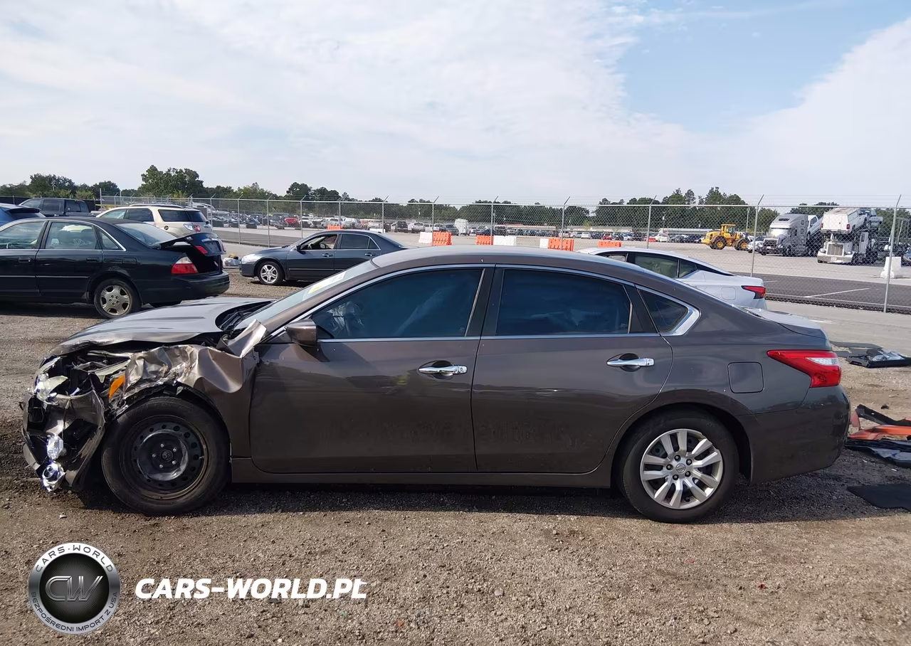 2016 Nissan Altima 2.5 S VIN:1N4AL3AP6GC268882 - 15