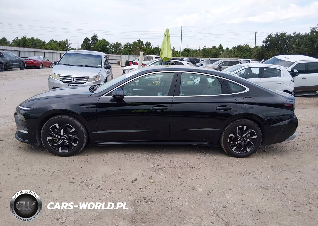2025 Hyundai Sonata Sel VIN:KMHL64JA4SA457655 - 14