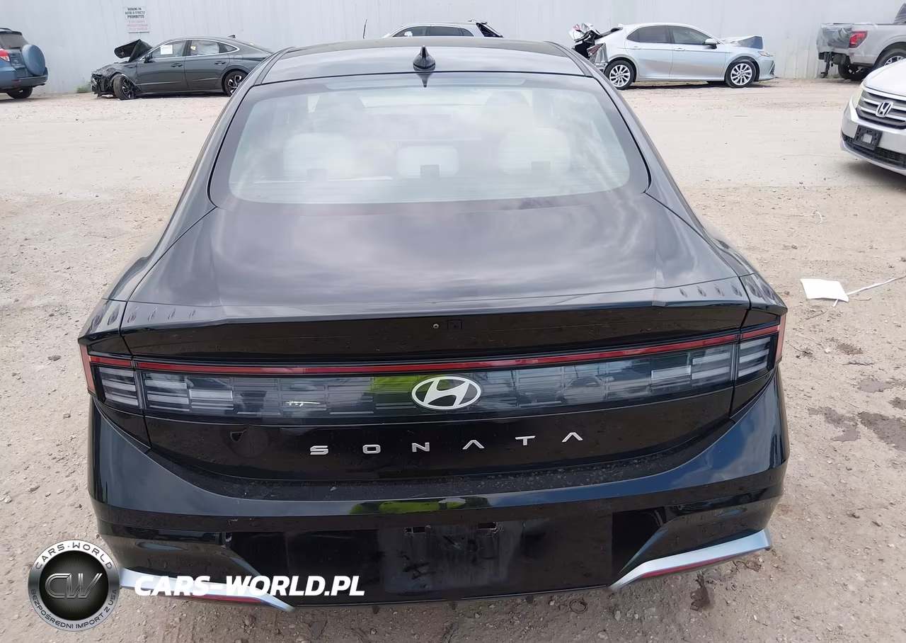 2025 Hyundai Sonata Sel VIN:KMHL64JA4SA457655 - 16