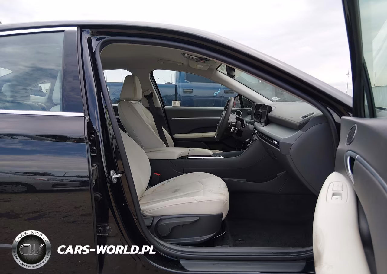 2025 Hyundai Sonata Sel VIN:KMHL64JA4SA457655 - 5