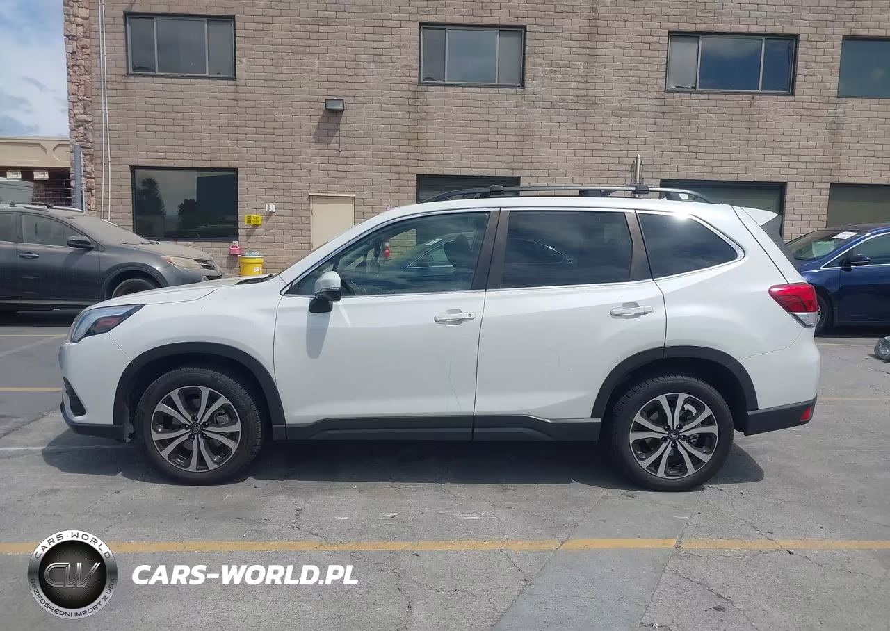 2022 Subaru Forester Limited VIN:JF2SKANC7NH459905 - 14