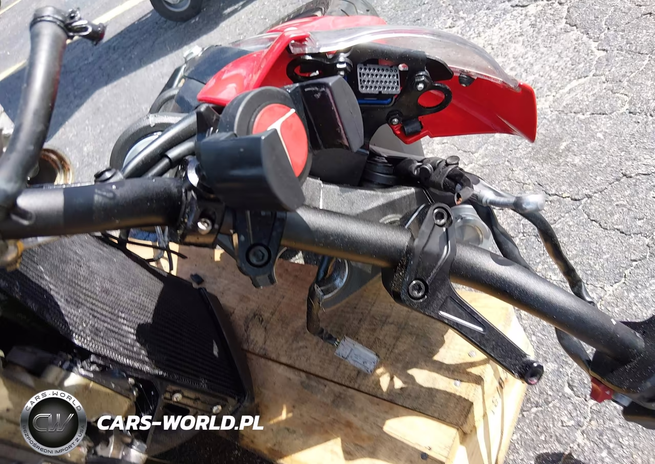 2022 Ducati Monster VIN:ZDMMAMDT5NB003308 - 7