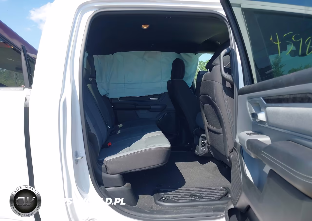 2023 Ram 1500 Big Horn 4X4 5'7 Box VIN:1C6RRFFG2PN512674 - 8