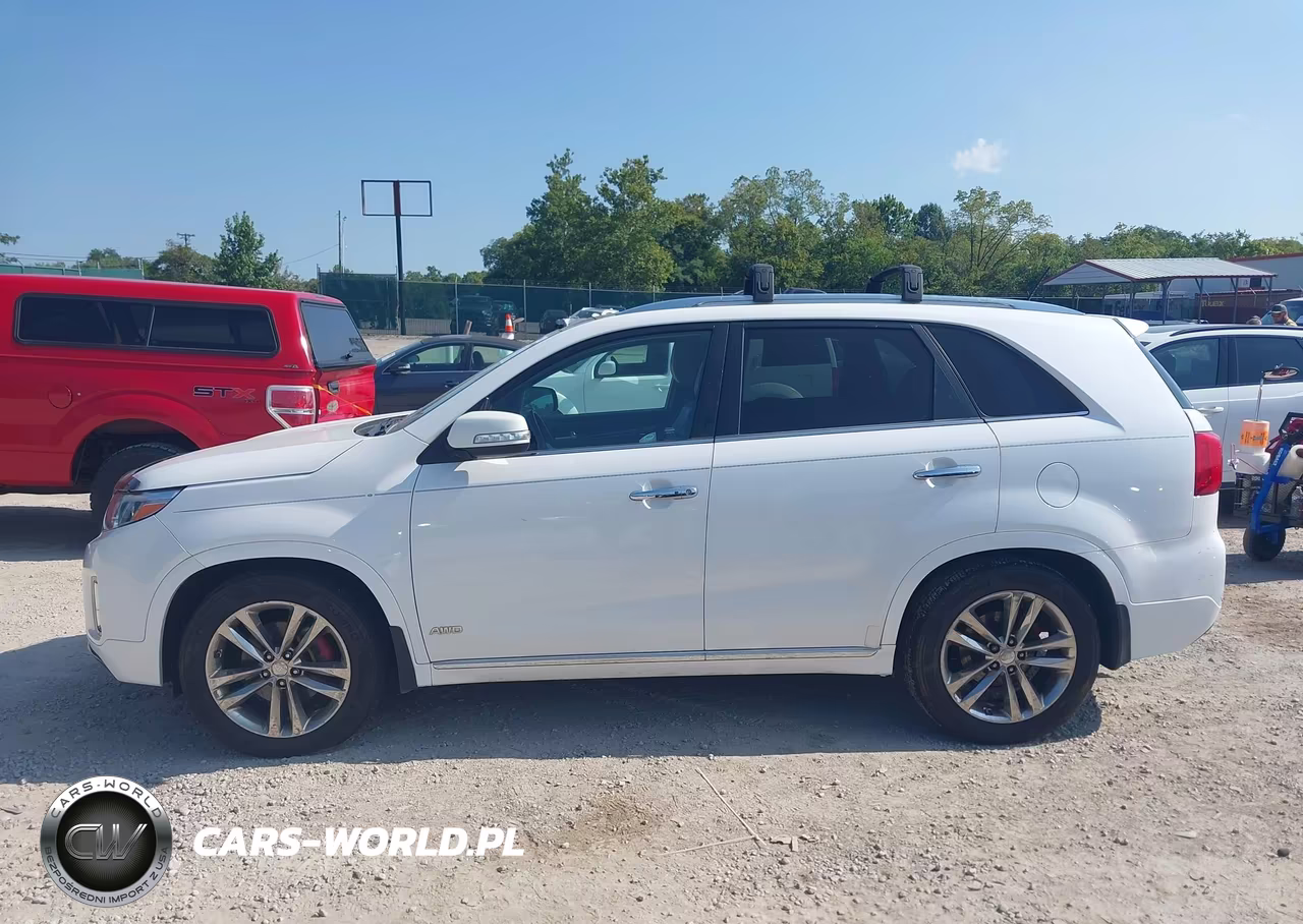 2015 Kia Sorento Limited V6 VIN:5XYKWDA71FG572711 - 14