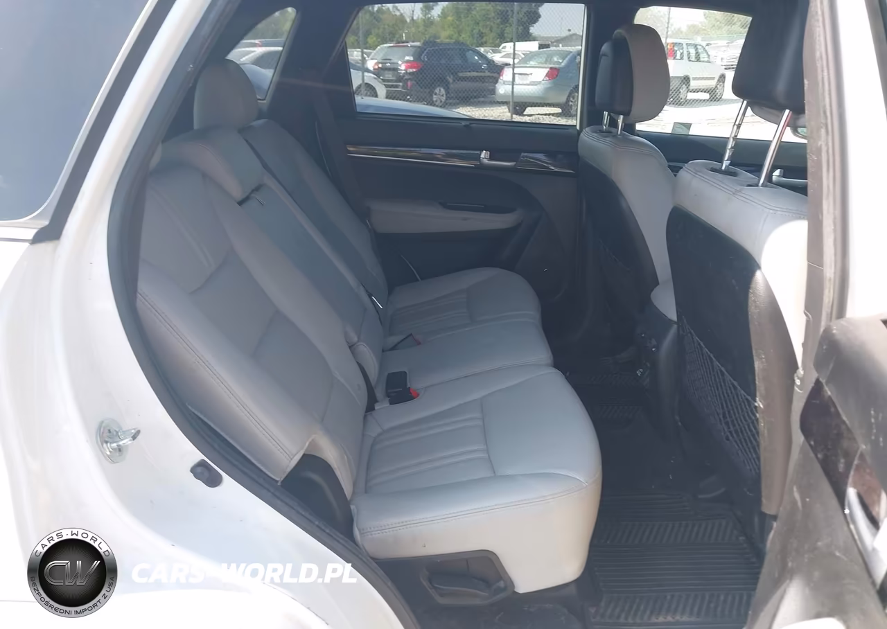 2015 Kia Sorento Limited V6 VIN:5XYKWDA71FG572711 - 8