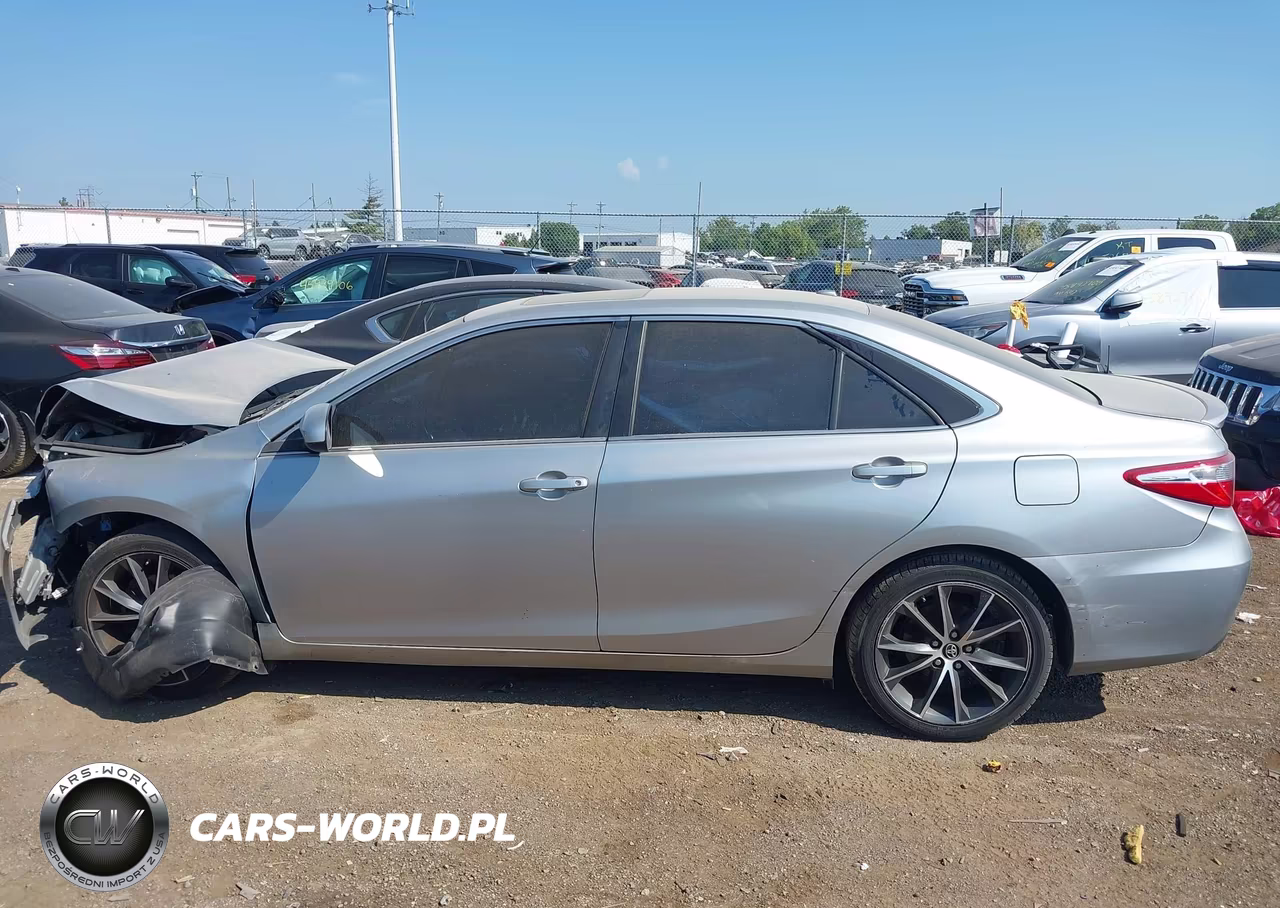 2015 Toyota Camry Xse VIN:4T1BF1FK9FU904450 - 15
