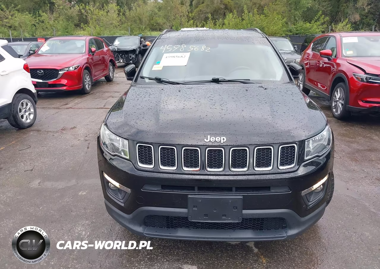 2018 Jeep Compass Latitude 4X4 VIN:3C4NJDBB6JT256656 - 12